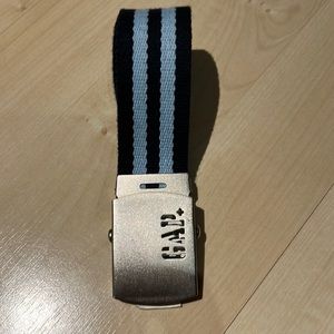 Gap kids belt